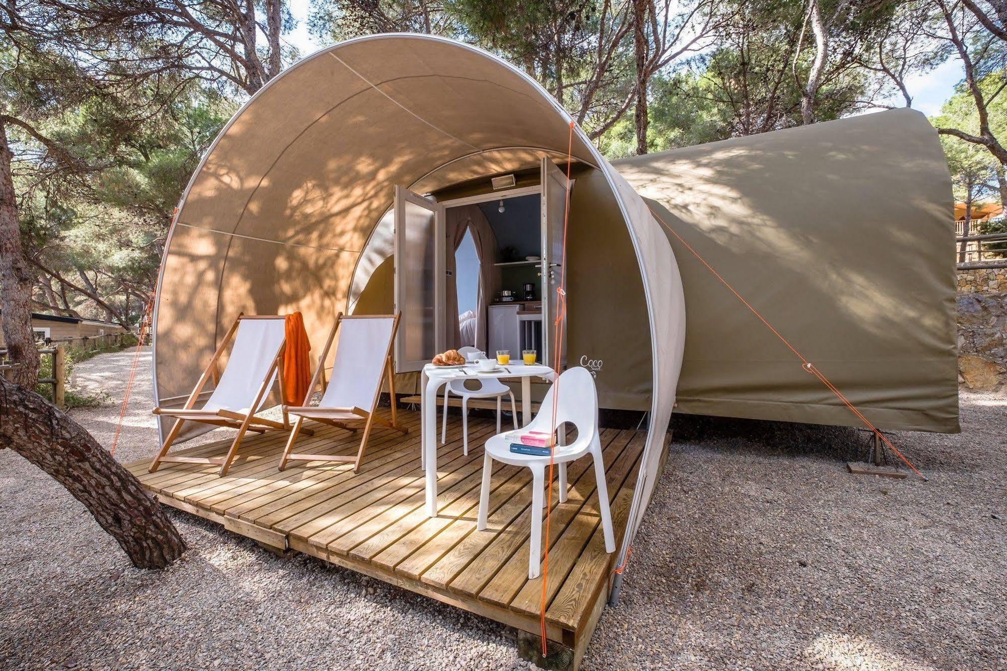 Camping Torre De La Mora Hotel Tarragona Exterior foto